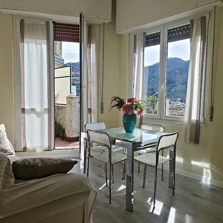 Partenope * Levanto