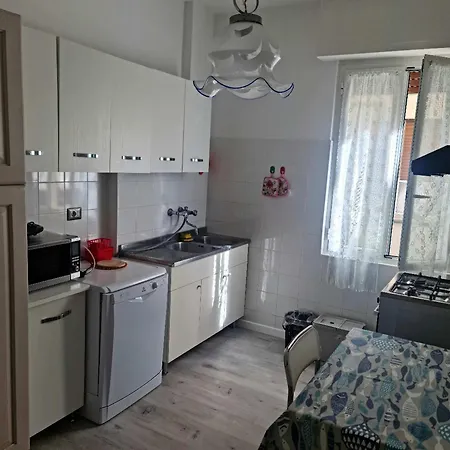 Partenope * レヴァント