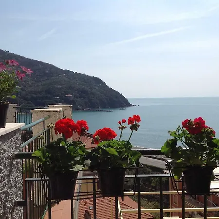 Partenope Apartment *