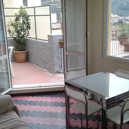 Partenope * Levanto